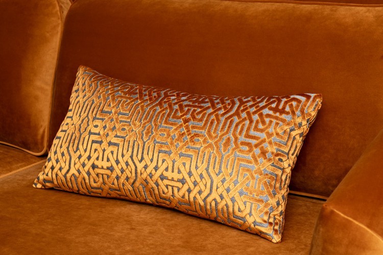 Диван Trevi 230М(К) трехм раскл с кантом оранж Pad31+Lattice ORANG 232*103*88см (TT-00016501)