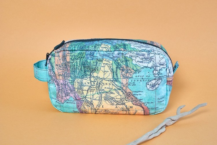 Косметичка new travel kit - new continent (59200)