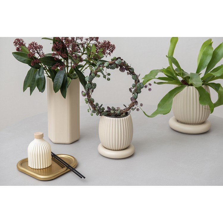 Подсвечник треугольный с титановым покрытием из коллекции edge, 21х17 см (75084) Подсвечник треугольный с титановым покрытием из коллекции edge, 21х17 см (75084)