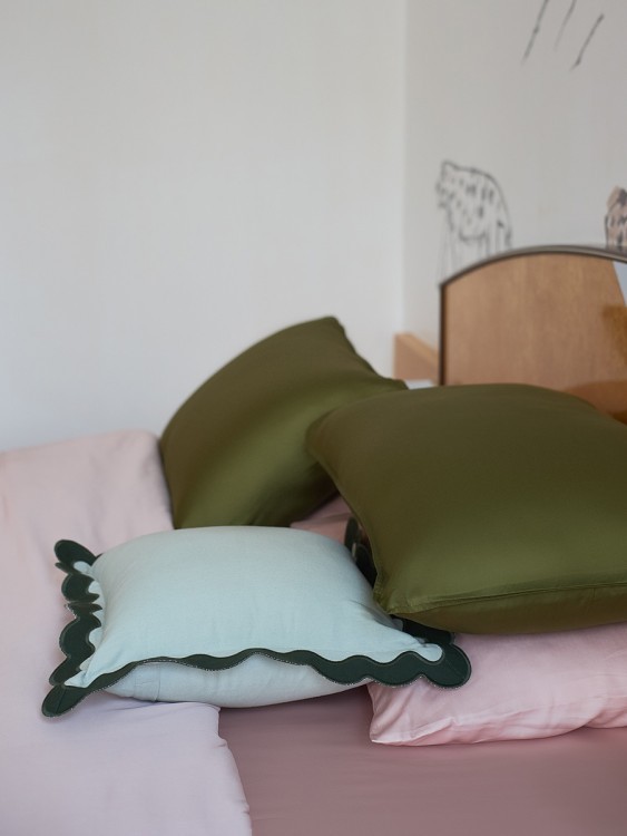 Набор наволочек из премиального сатина оливкового цвета из коллекции essential, 50х70 см (77137)