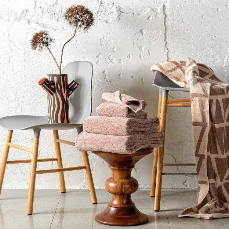 Полотенце банное коричневого цвета из коллекции essential, 90х150 см (66947)