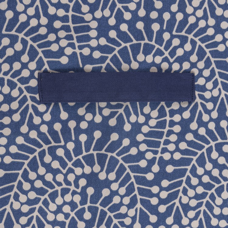 Фартук из хлопка темно-синего цвета с принтом Спелая Смородина из коллекции scandinavian touch, 70х85 см (73569)