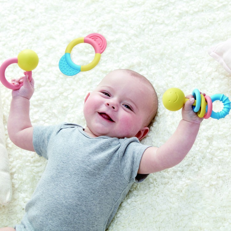 Игровой набор для новорожденных - Погремушки прорезыватели "Улыбка", 3 предмета (E0027_HP)
