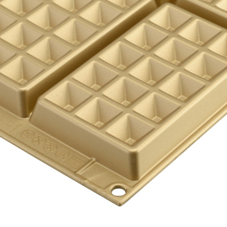 Форма для приготовления вафель waffel classic силиконовая золотая (68865)