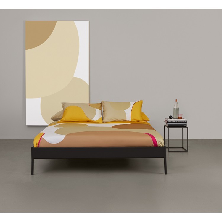 Комплект постельного белья полутораспальный из сатина горчичного цвета с авторским принтом из коллекции freak fruit (70518)
