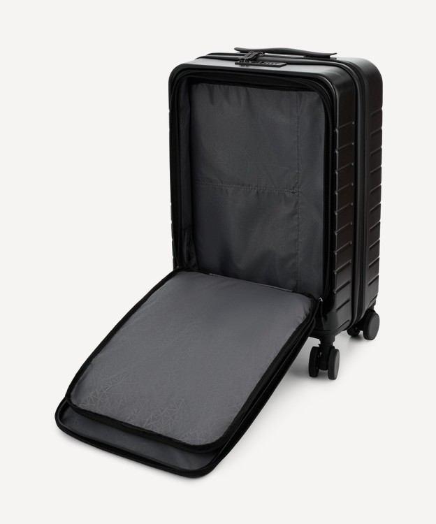 Чемодан для ручной клади JÖGEL ESSENTIAL Carry on Spinner, черный (2122181) Чемодан для ручной клади JÖGEL ESSENTIAL Carry on Spinner, черный (2122181)