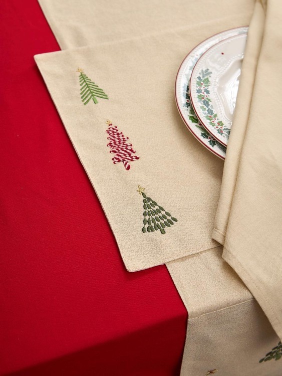 Салфетка под приборы frozen pines из коллекции new year essential, 33х48 см (79775)