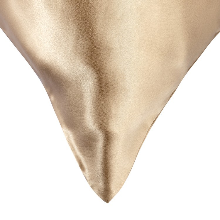 Наволочка из натурального шелка бежевого цвета из коллекции essential, 50х70 см (77832)