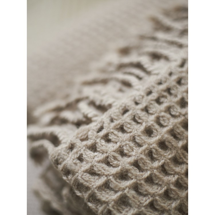 Плед из шерсти бежево-серого цвета из коллекции essential, 130х180 см (77084)