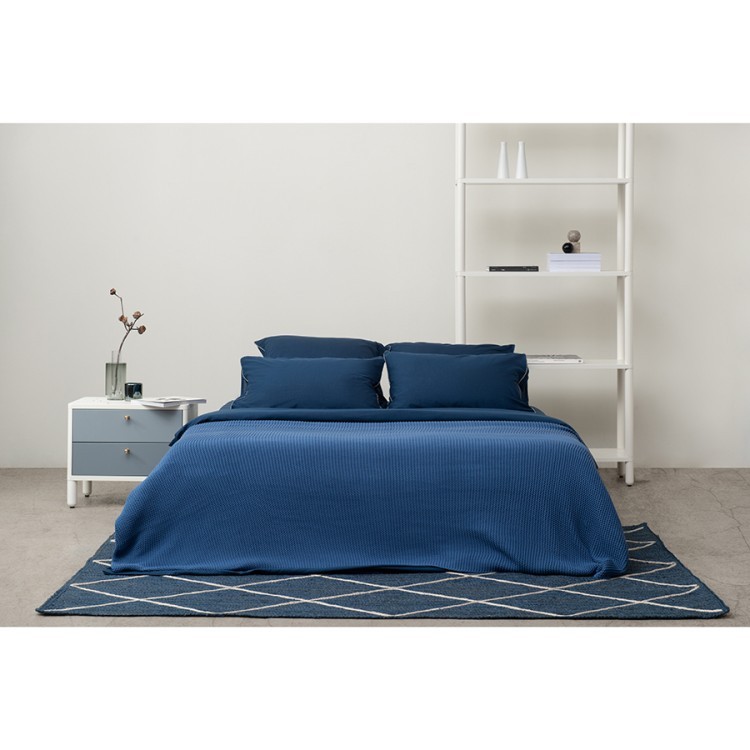 Набор из двух наволочек темно-синего цвета с контрастным кантом из коллекции essential, 70х70 см (73734)