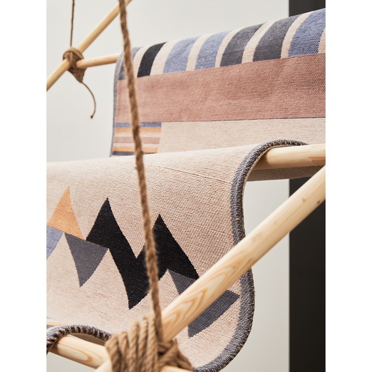 Ковер из хлопка по мотивам нанайских орнаментов из коллекции cultural heritage, 120х180 см (78513) Ковер из хлопка по мотивам нанайских орнаментов из коллекции cultural heritage, 120х180 см (78513)