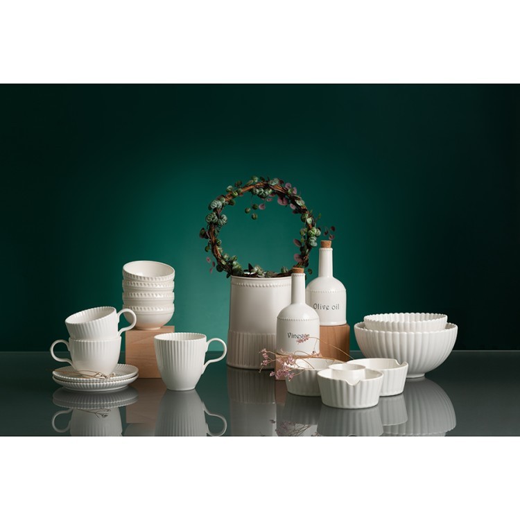 Салатник белого цвета из коллекции kitchen spirit, 1,4 л (73624)