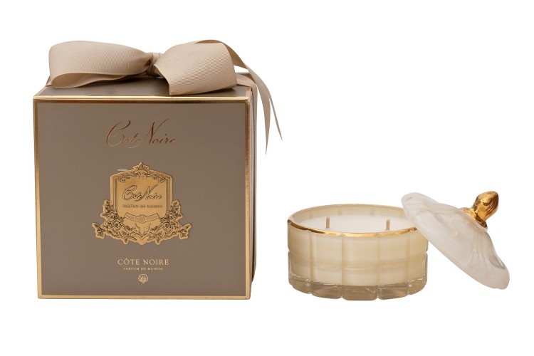 Свеча ароматическая Blonde vanilla в вазе в упаковке 185 гр. (TT-00010735)