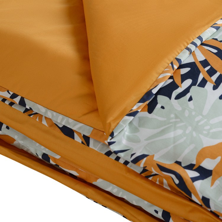 Комплект постельного белья из сатина цвета шафрана с принтом leaves из коллекции wild, 150х200 см (68409)