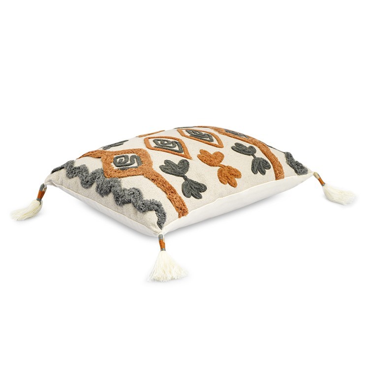 Подушка декоративная с бахромой и вышивкой abstract play из коллекции ethnic, 30х45 см (75356)
