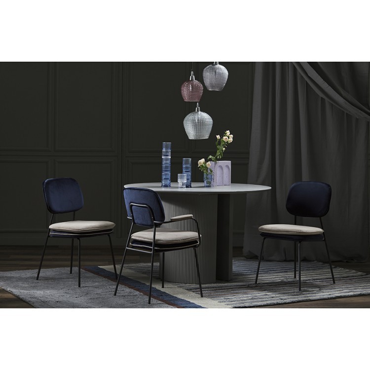 Стул с подлокотниками и контрастным кантом pea, велюр, темно-синий/бежевый (77106)