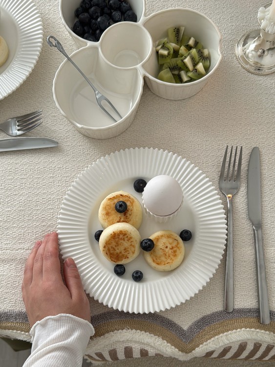 Набор из двух подставок для яиц белого цвета из коллекции edge, s (77246)