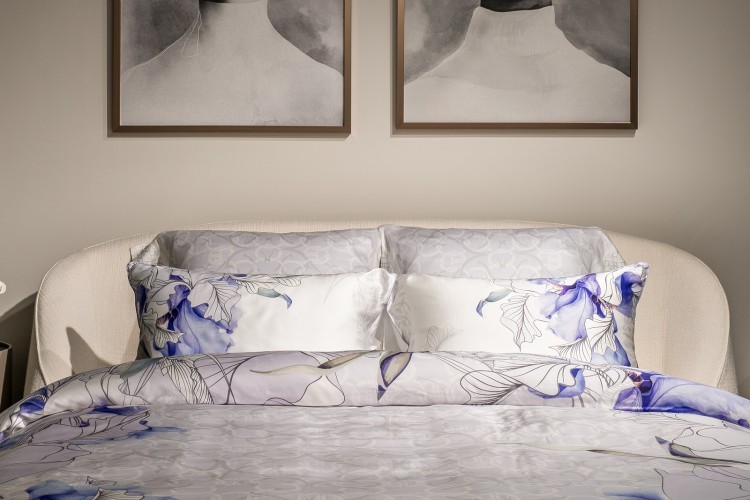 Комплект постельного белья Ирисы, тенсель (145*210-2шт, 50*70-2шт) (TT-00015789)