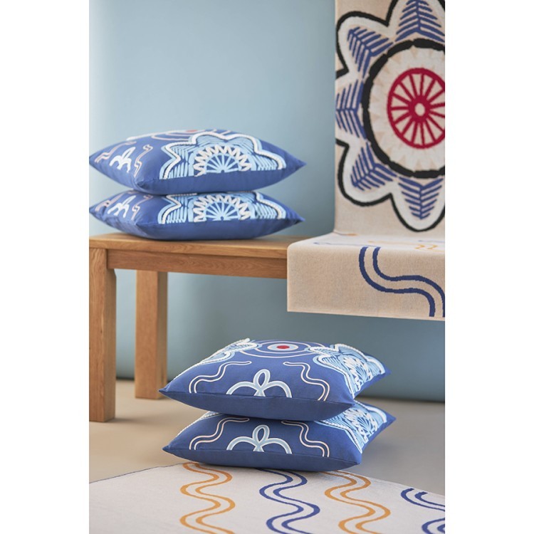 Подушка декоративная по мотивам эвенских орнаментов из коллекции cultural heritage, 45х45 см (77719)