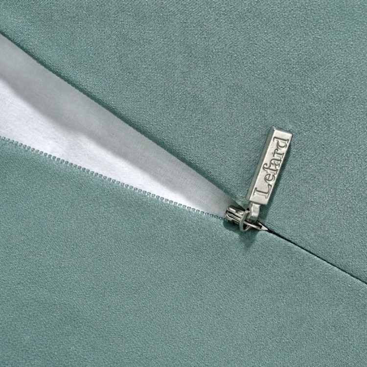 Кпб, евро, "solid" зеленый, сатин, хлопок 100%, подод.200х220-1шт, пр.240х240-1шт, нав.50х70-2шт Lefard (989-001-16)