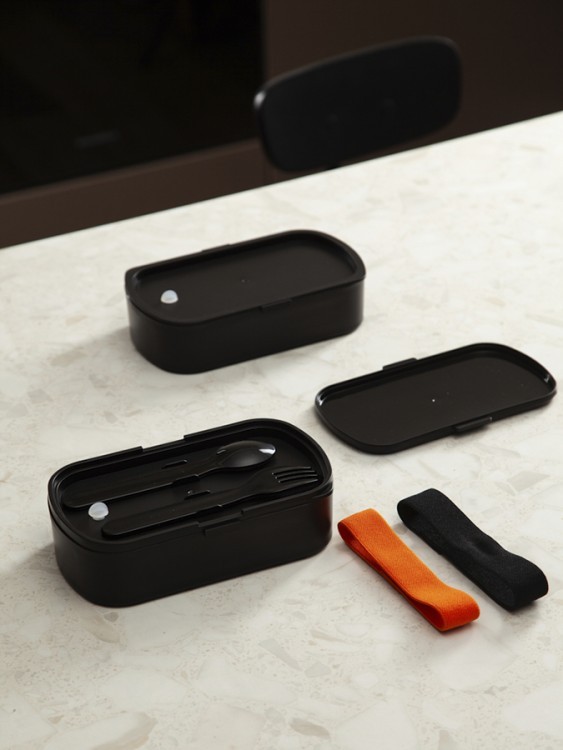 Ланч-бокс с приборами food time, 1 л, черный (74930)