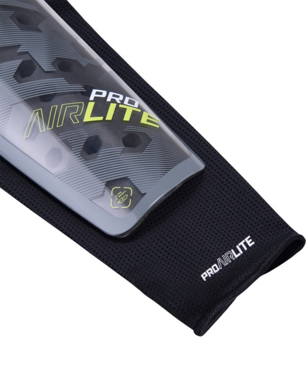 Щитки футбольные Proairlite (910055)