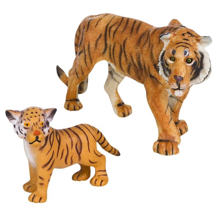 Набор фигурок животных серии "Мир диких животных": Семья тигров и семья львов, 8 предметов (MM211-256)