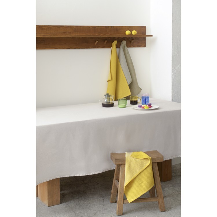 Набор из двух кухонных вафельных полотенец  бежевого цвета из коллекции essential, 50х70 см (73524)