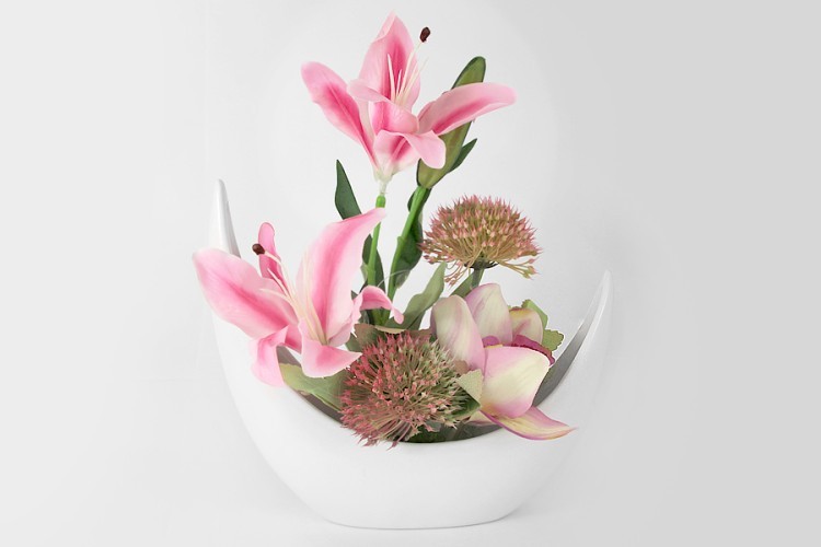 Декоративные цветы Лилии розовые и орхидея в керам.вазе - DG-JA6084 Dream Garden