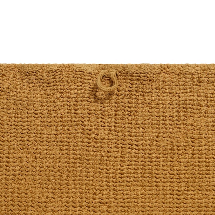 Полотенце банное из умягченной вафли цвета охры из коллекции essential, 70x140 см (79177)