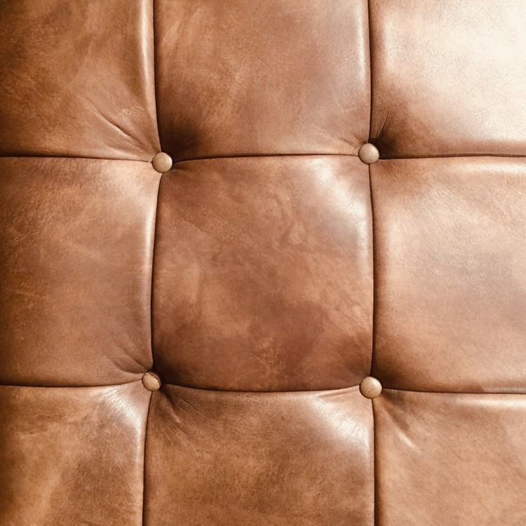 Диван S0210-01-3D/brown#66, обивка кожа, ножки нержавеющая сталь, brown/gold, ROOMERS FURNITURE