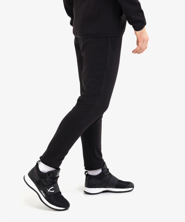 Брюки спортивные ESSENTIAL Athlete Pants, черный (1625204) Брюки спортивные ESSENTIAL Athlete Pants, черный (1625204)