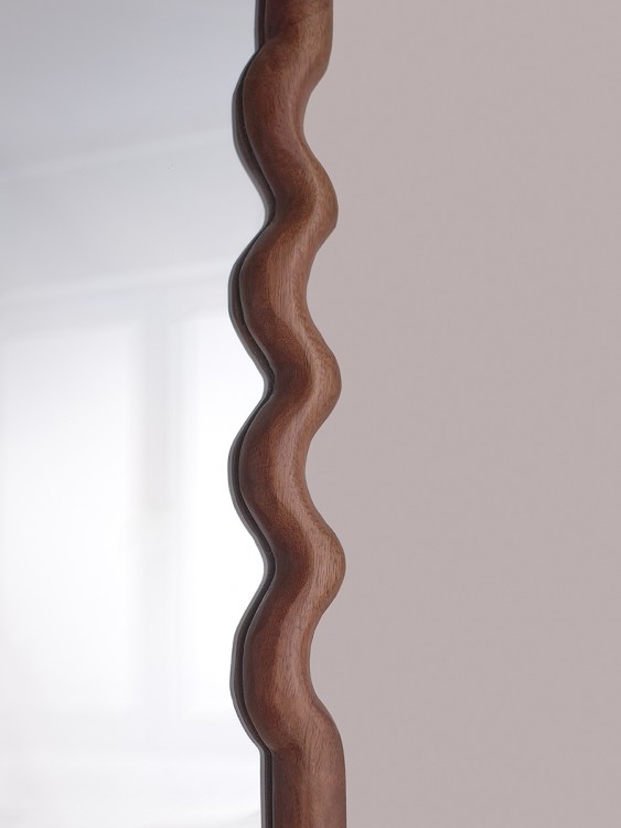 Зеркало fluid, 54х180 см, коричневое (79218) Зеркало fluid, 54х180 см, коричневое (79218)