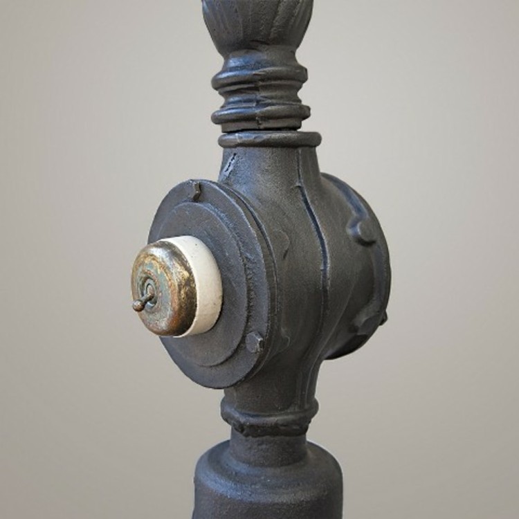Торшер A028, чугун, стекло, black, ROOMERS ANTIQUE