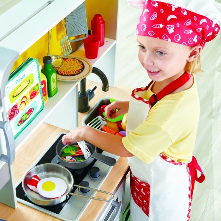 Детская деревянная кухня "Делюкс", карточки с рецептами и едой, 5 аксессуара, свет, звук, воздушная фритюрница (E3177_HP)
