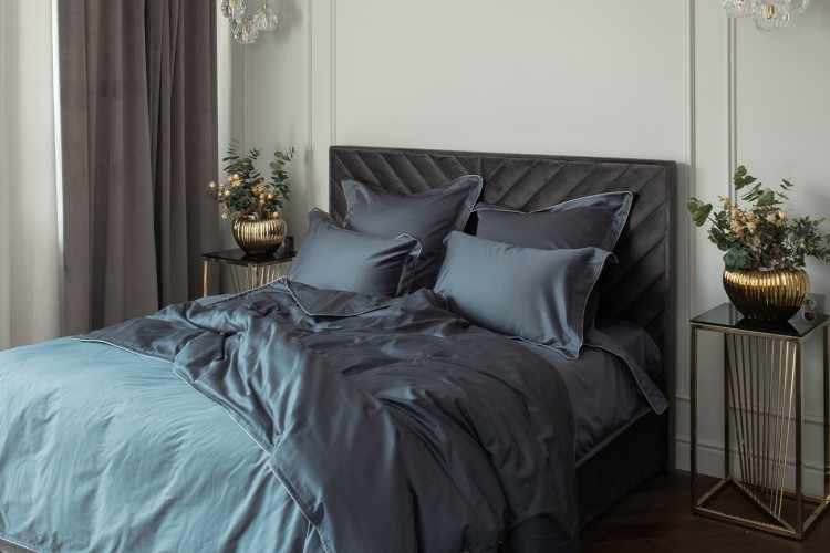 Простыня на резинке сатин зеленый 160*200*30 (TT-00014168)