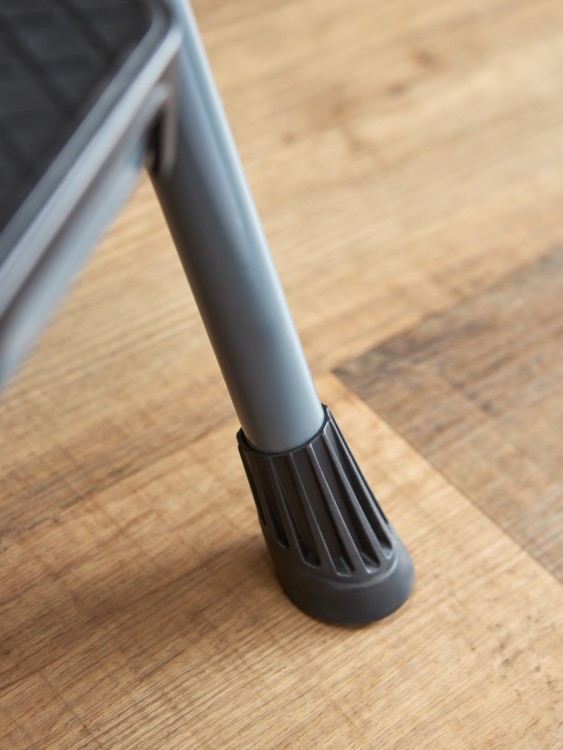 Стремянка stable, 3 ступени, 1 м, черная (79748)