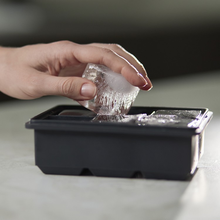 Форма для льда с крышкой ice cubes (77273) Форма для льда с крышкой ice cubes (77273)