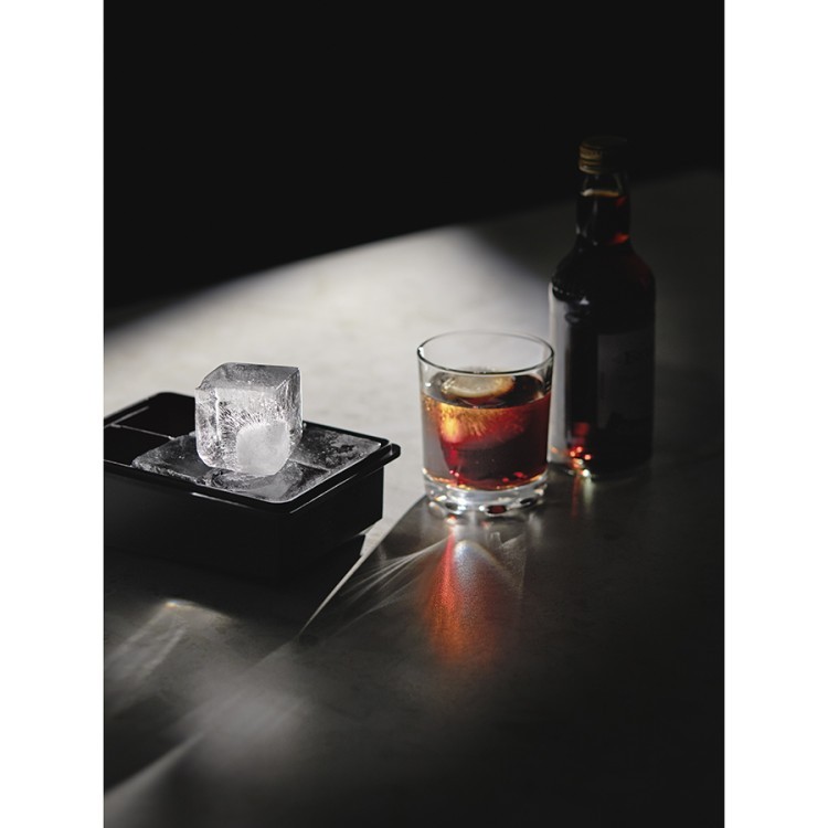 Форма для льда с крышкой ice cubes (77273) Форма для льда с крышкой ice cubes (77273)