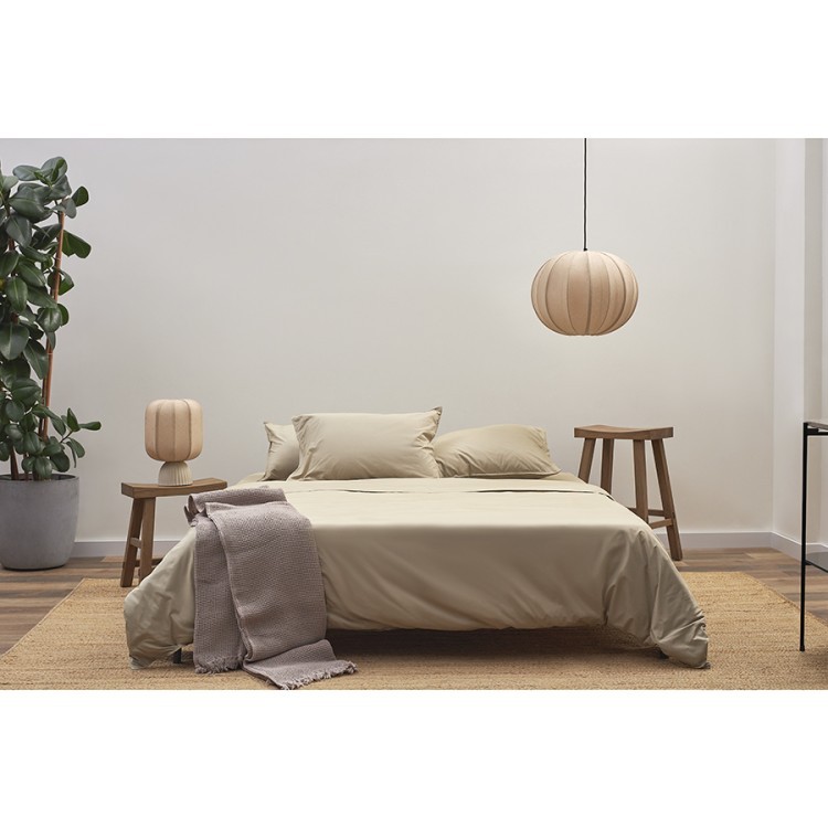 Простыня на резинке из стираного перкаля бежево-серого цвета из коллекции essential, 200х200х30 см (77761)