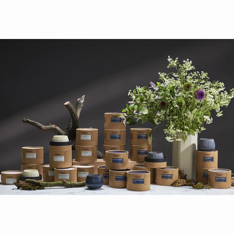 Свеча ароматическая vetiver & black cypress из коллекции edge, синий, 30 ч (75670)