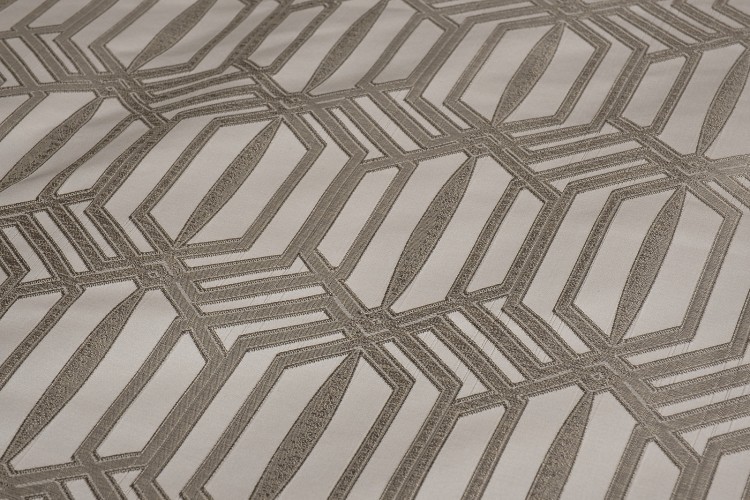 Комплект Artdeco серый( покрывало 260*260 и 2 наволочки 50*70) (TT-00015089) Комплект Artdeco серый( покрывало 260*260 и 2 наволочки 50*70) (TT-00015089)