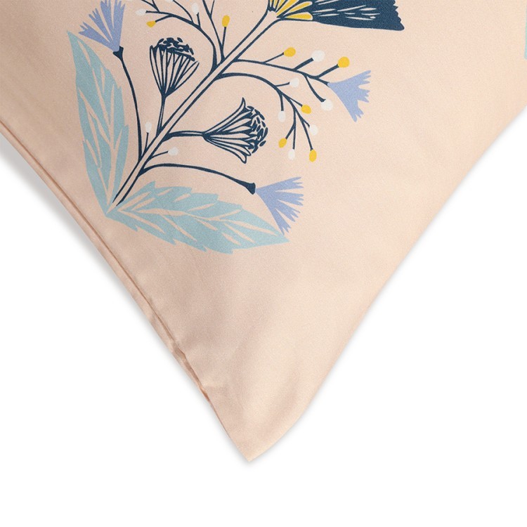 Комплект постельного белья "Летний цветок" из премиального сатина из коллекции russian north, 150х200 см (78448)