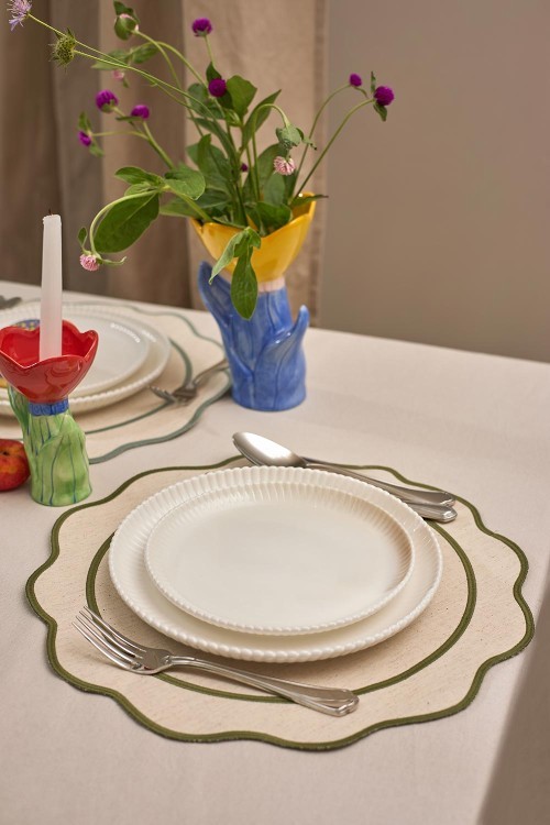 Салфетка под приборы anemone из коллекции trendy ruffles, D38 см, оливковый (78890)