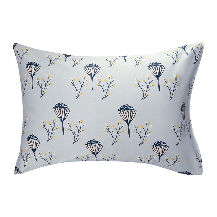 Комплект постельного белья "Полевые цветы" из премиального сатина из коллекции russian north, 150х200 см (78450)