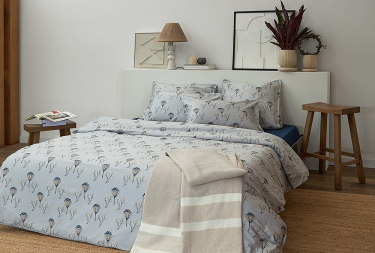 Комплект постельного белья "Полевые цветы" из премиального сатина из коллекции russian north, 150х200 см (78450)