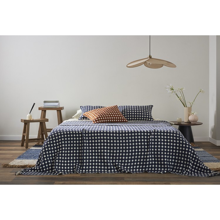 Чехол на подушку из хлопка polka dots темно-синего цвета из коллекции essential, 40x60 см (76968) Чехол на подушку из хлопка polka dots темно-синего цвета из коллекции essential, 40x60 см (76968)