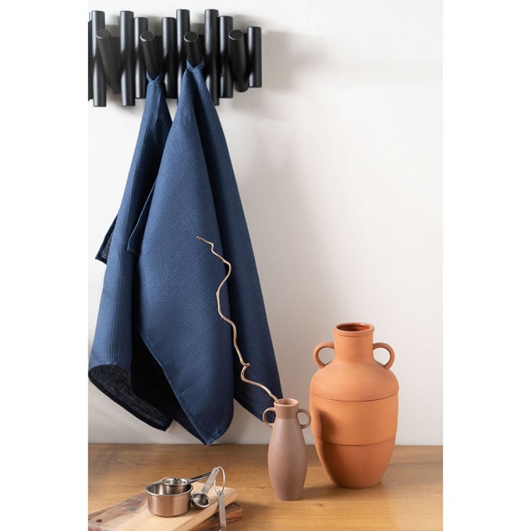 Набор из двух вафельных полотенец изо льна темно-синего цвета из коллекции essential, 50х70 см (73592)
