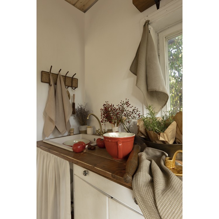 Набор из двух вафельных полотенец изо льна бежевого цвета из коллекции essential, 50х70 см (73590)